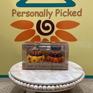 Johanna Parker Pumpkin Salt & Pepper Shakers
